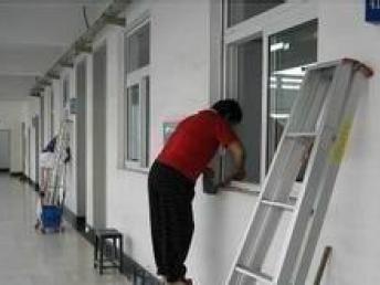 圖 徐匯區(qū)專業(yè)保潔公司 年底擦玻璃大掃除服務(wù)火爆預(yù)訂中 上海保潔 清洗